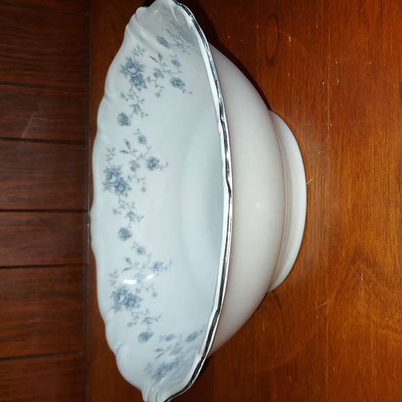 Large 8" Vegetable bowl 💙  Blue Garland (Bavarian Backstamp) by Johann Haviland - Picture 2 of 12